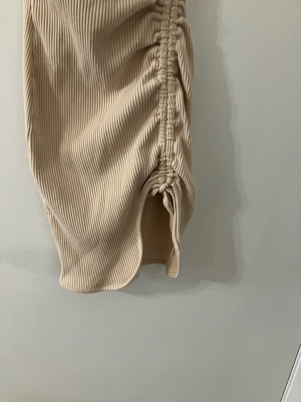 SHEIN Beige Ribbed Ruched Mini Dress - Picture 5 of 8